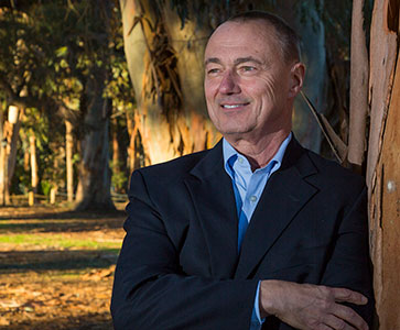 Phil Golden ’76. Link to his story